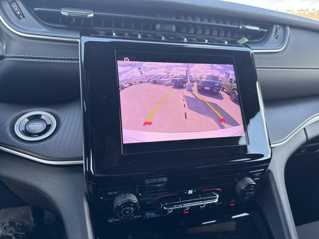 new 2025 Jeep Grand Cherokee L car, priced at $36,182
