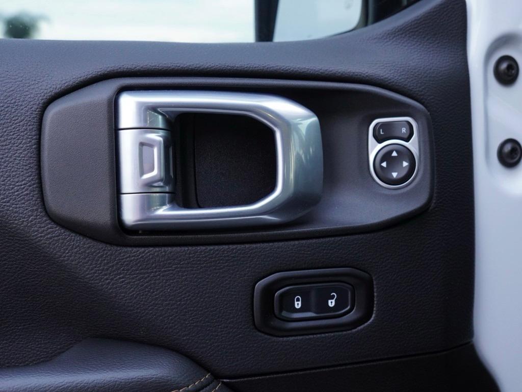 used 2021 Jeep Wrangler Unlimited car, priced at $34,994