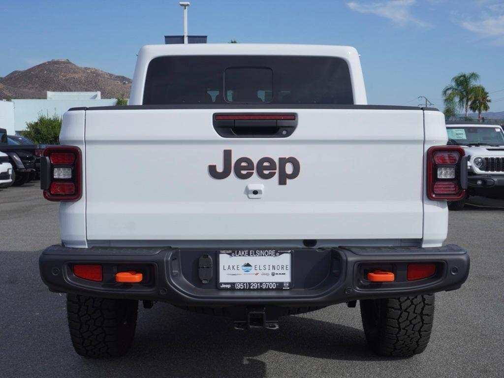 new 2025 Jeep Gladiator car, priced at $48,592