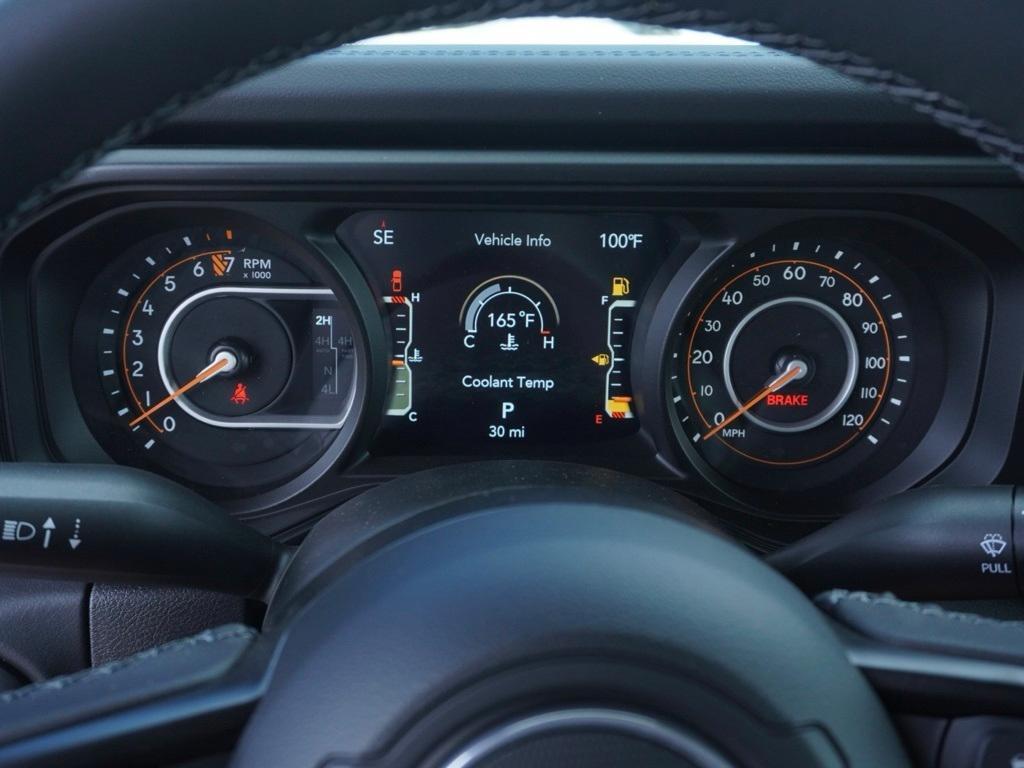 new 2025 Jeep Gladiator car, priced at $48,592