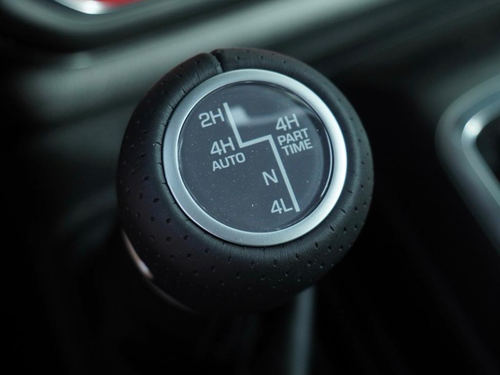 new 2025 Jeep Gladiator car, priced at $48,592