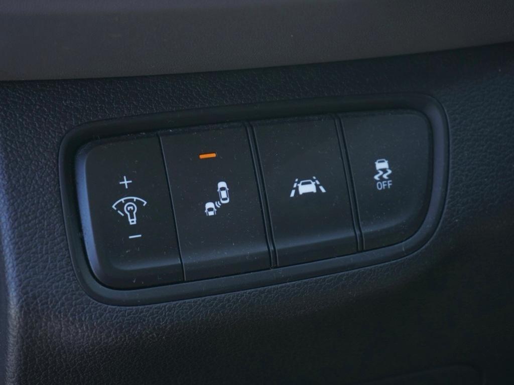 used 2020 Hyundai Santa Fe car, priced at $16,272