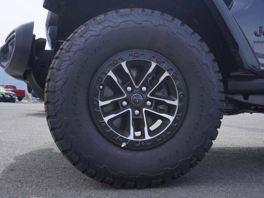 new 2025 Jeep Wrangler car, priced at $44,331
