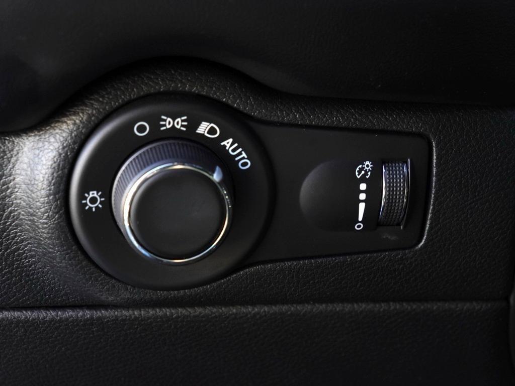 used 2025 Dodge Durango car, priced at $34,986