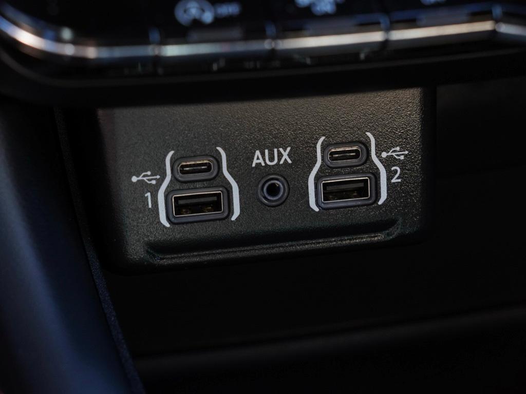 used 2025 Dodge Durango car, priced at $34,986