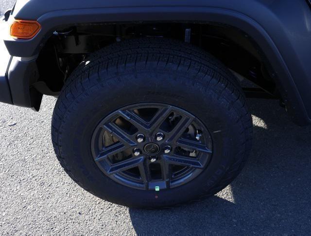 new 2025 Jeep Wrangler car, priced at $36,812