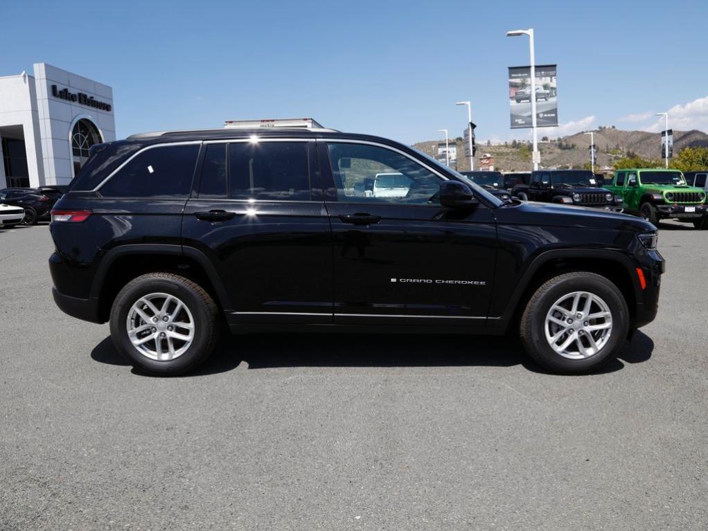 new 2025 Jeep Grand Cherokee car, priced at $38,277