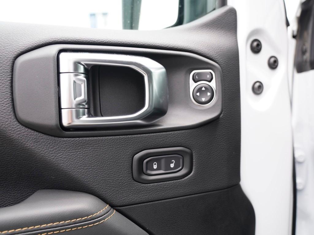 new 2025 Jeep Wrangler car, priced at $100,385
