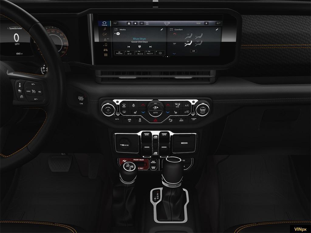 new 2025 Jeep Wrangler car, priced at $99,885