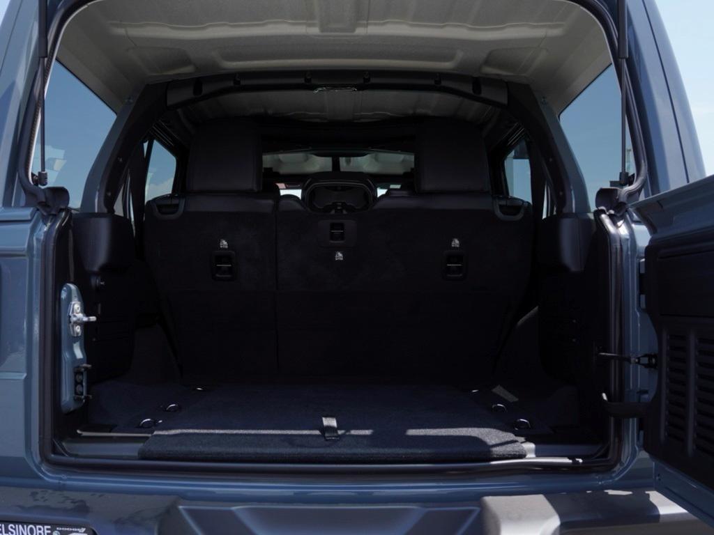 new 2025 Jeep Wrangler car, priced at $59,100