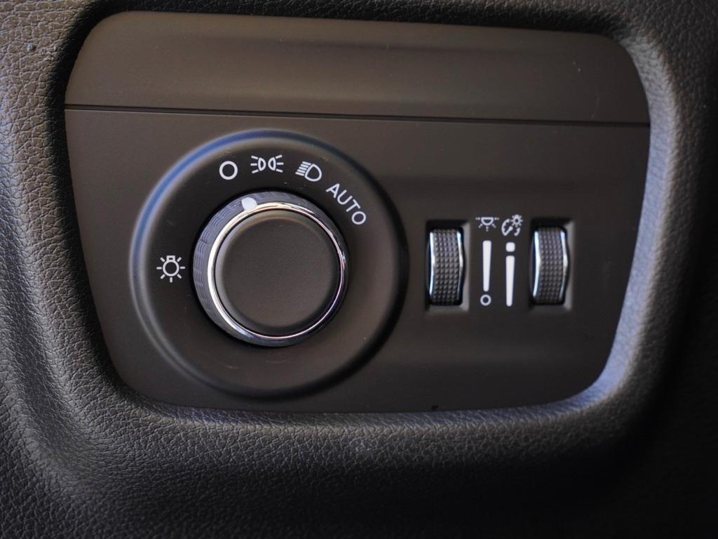 used 2023 Jeep Grand Cherokee L car, priced at $30,139