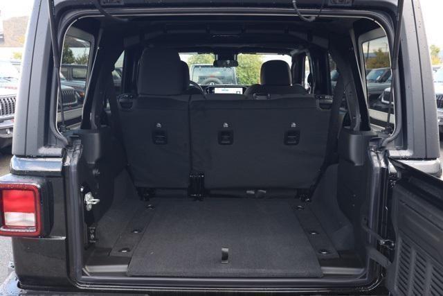 new 2025 Jeep Wrangler car, priced at $37,585