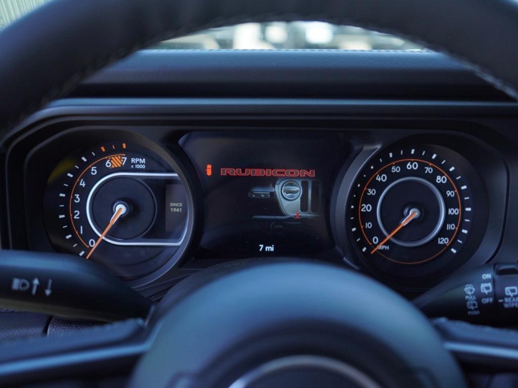 new 2025 Jeep Wrangler car, priced at $50,752