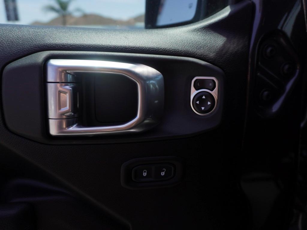 new 2024 Jeep Wrangler car, priced at $45,252