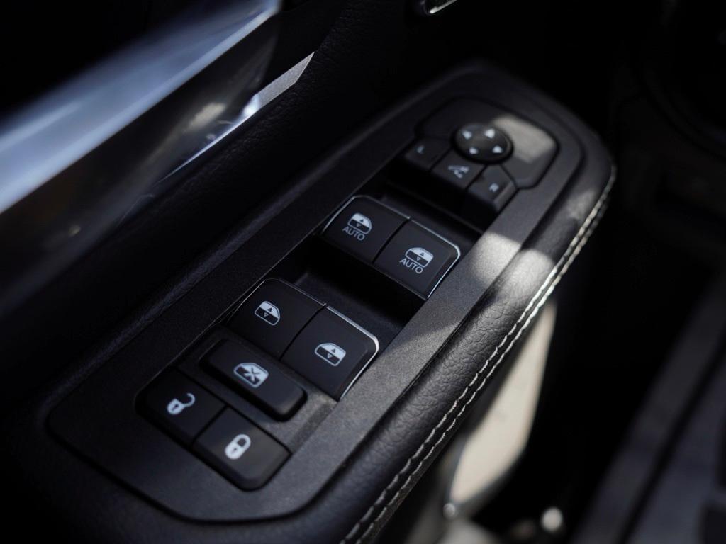 new 2025 Ram 1500 car, priced at $54,556