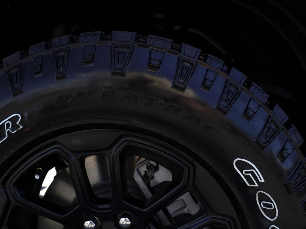 new 2025 Ram 1500 car, priced at $54,695