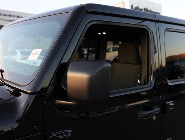 new 2025 Jeep Wrangler car, priced at $37,219