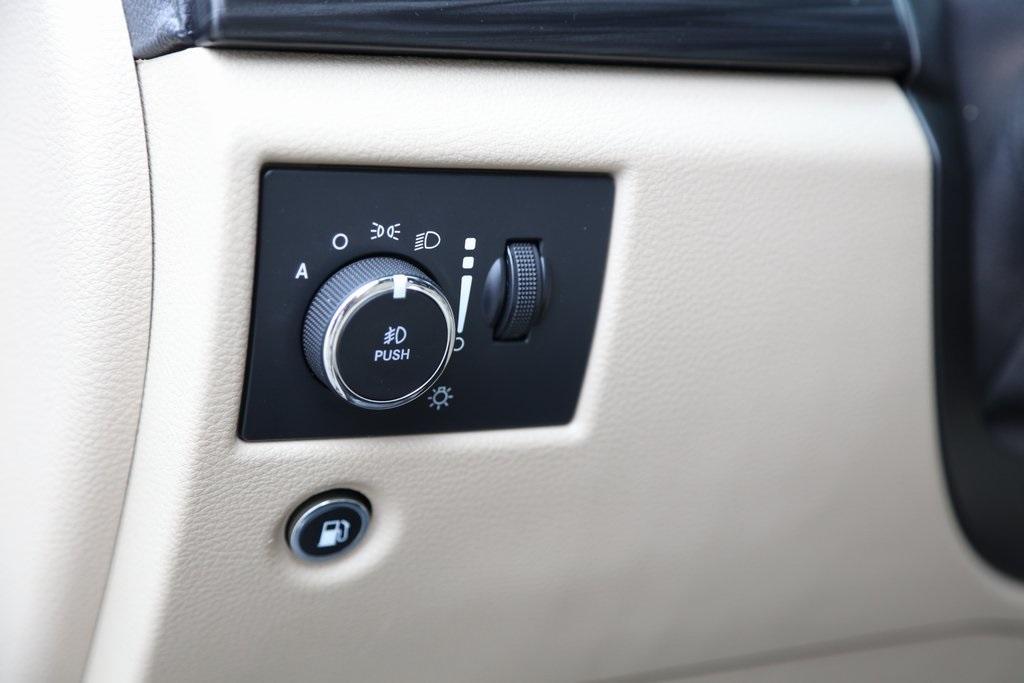 used 2022 Jeep Grand Cherokee WK car, priced at $21,499