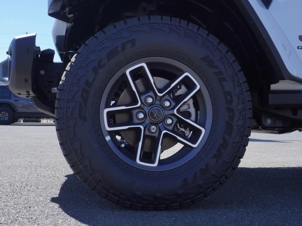 new 2025 Jeep Gladiator car, priced at $47,807