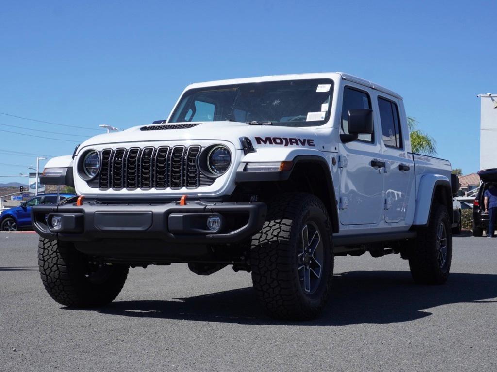 new 2025 Jeep Gladiator car, priced at $47,807