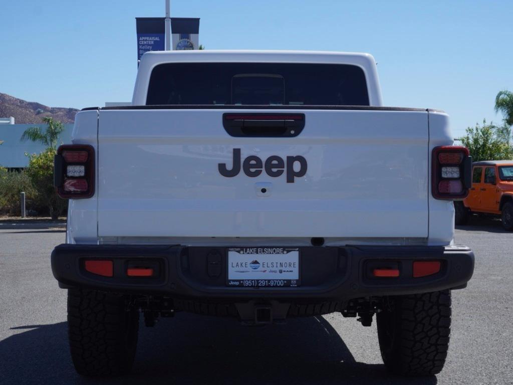 new 2025 Jeep Gladiator car, priced at $47,807