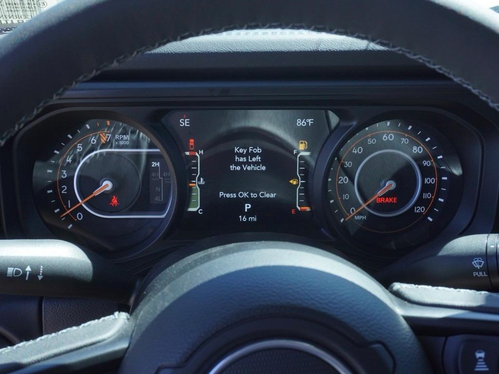 new 2025 Jeep Gladiator car, priced at $47,807