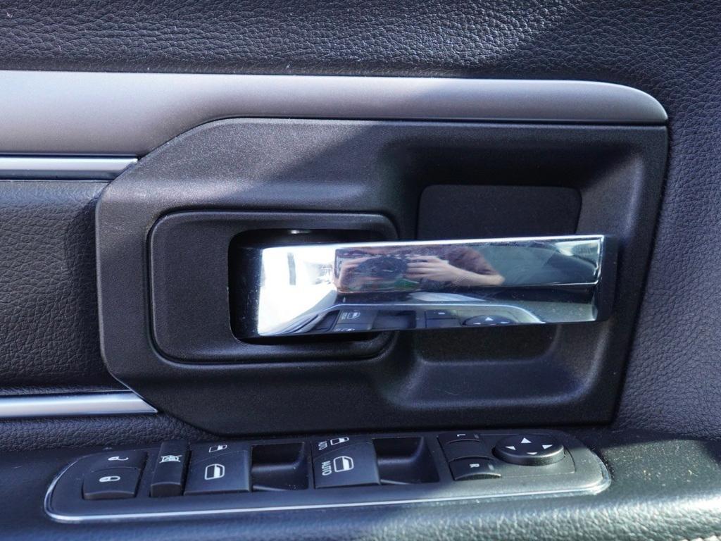 used 2023 Ram 1500 Classic car, priced at $28,604