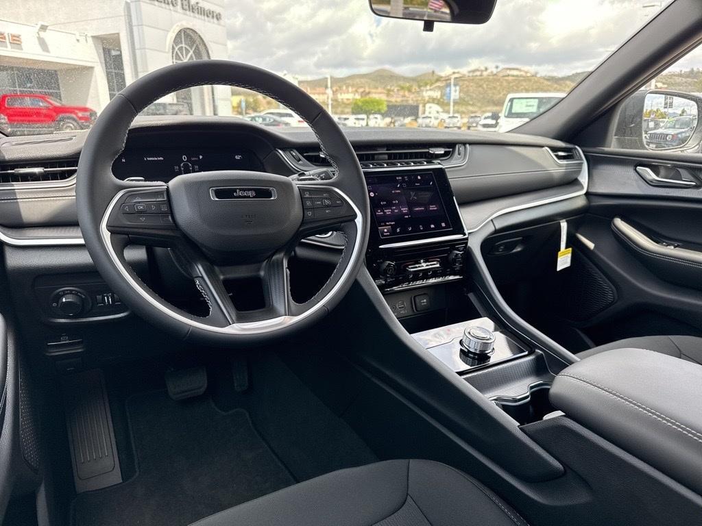 new 2025 Jeep Grand Cherokee L car, priced at $34,857