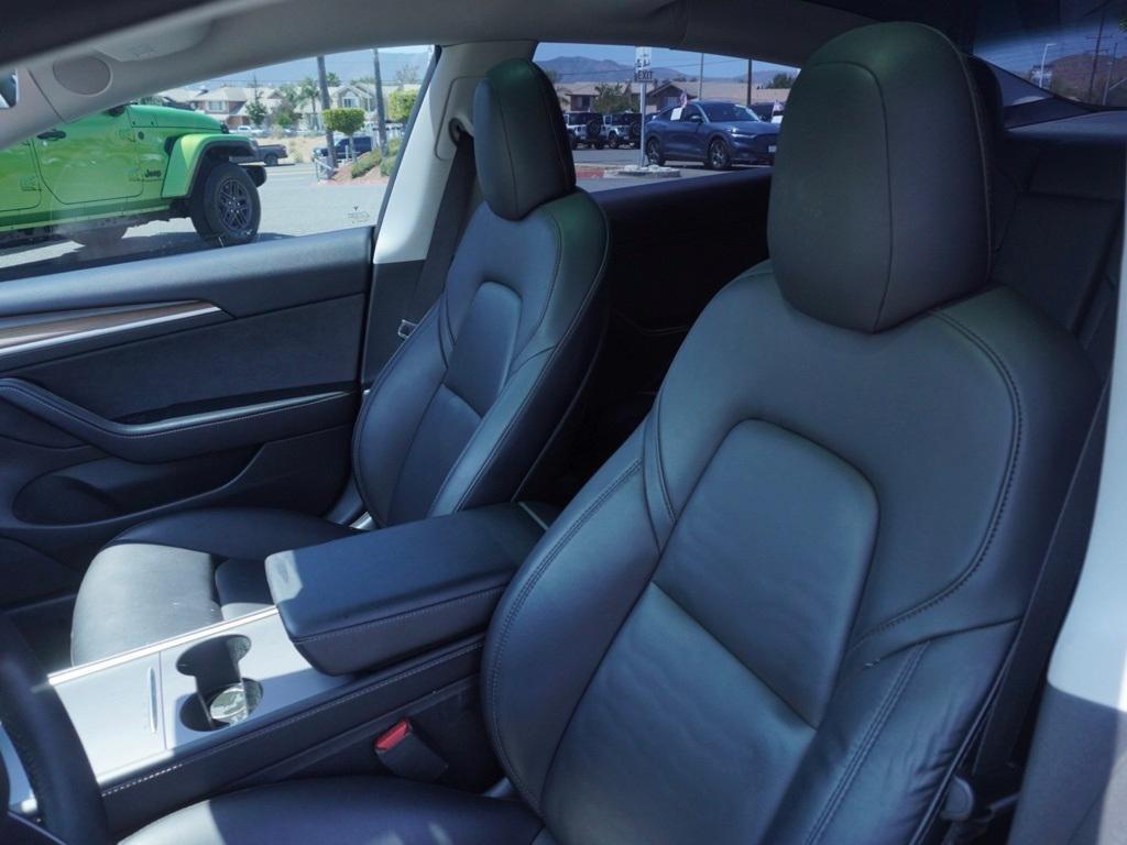 used 2022 Tesla Model 3 car