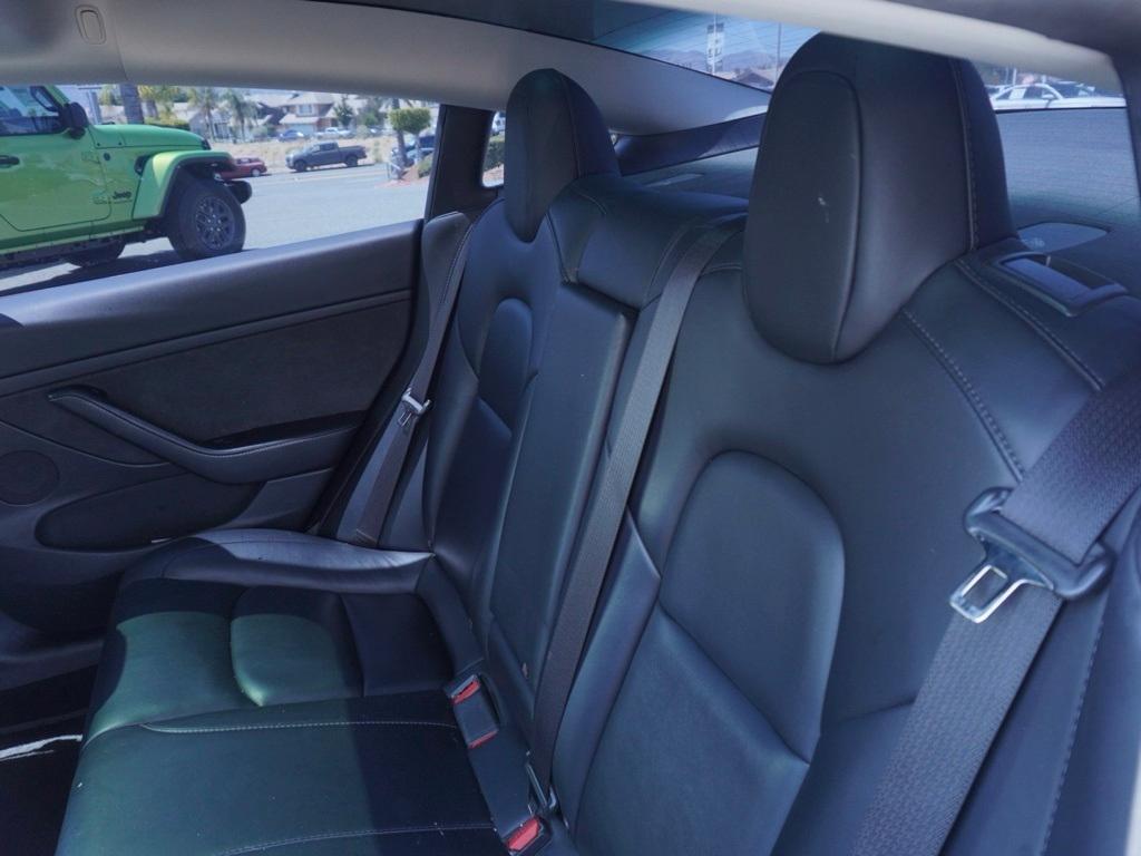 used 2022 Tesla Model 3 car