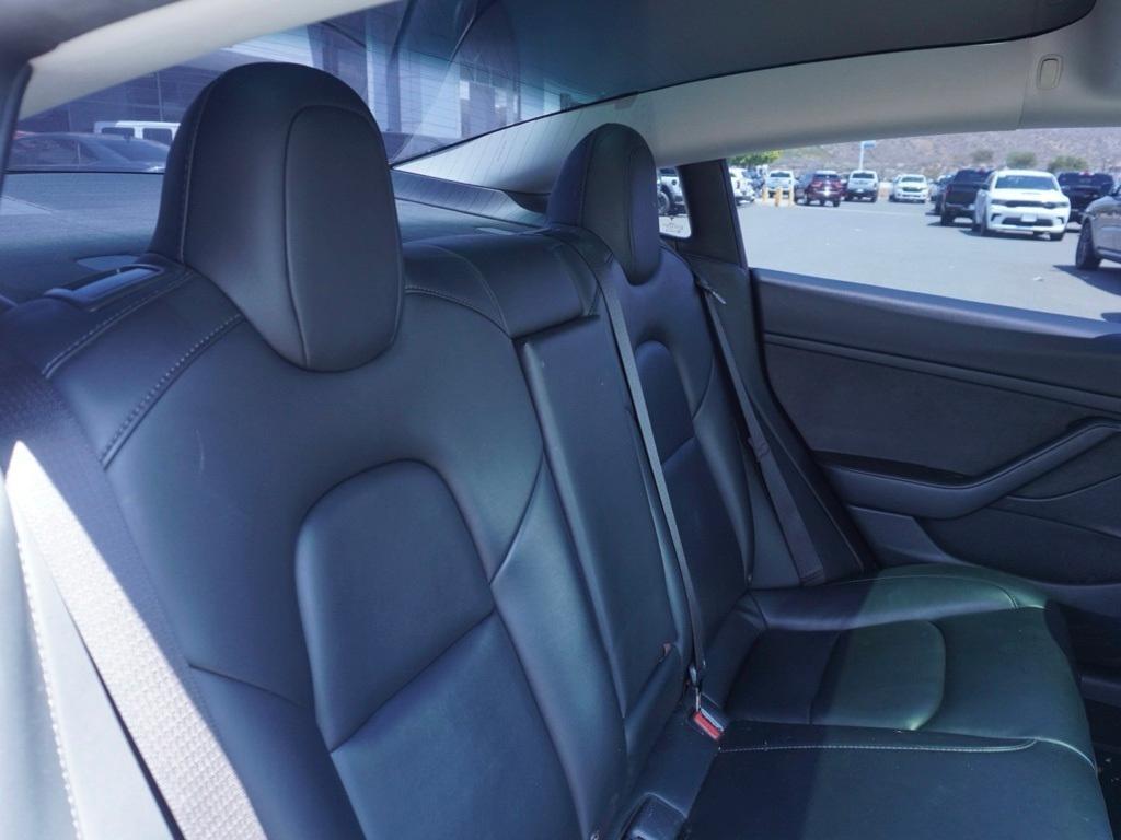 used 2022 Tesla Model 3 car