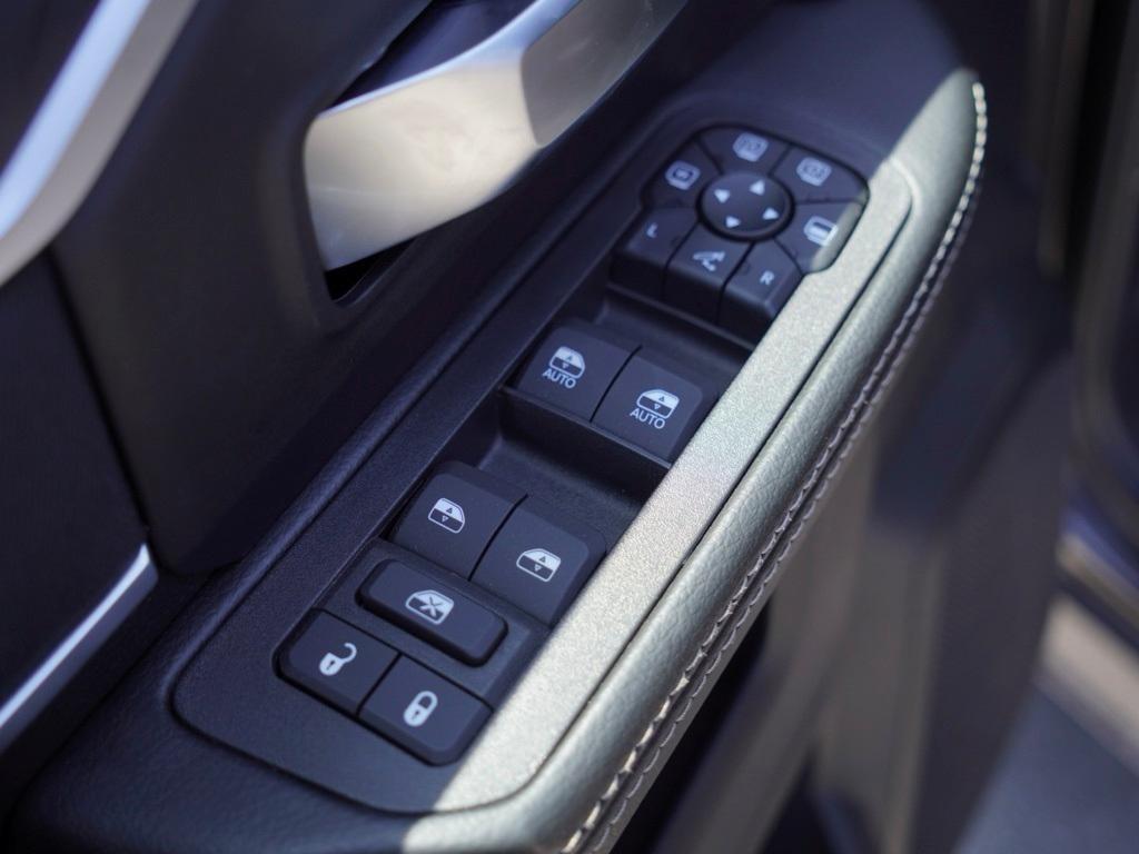 new 2025 Ram 2500 car, priced at $60,160