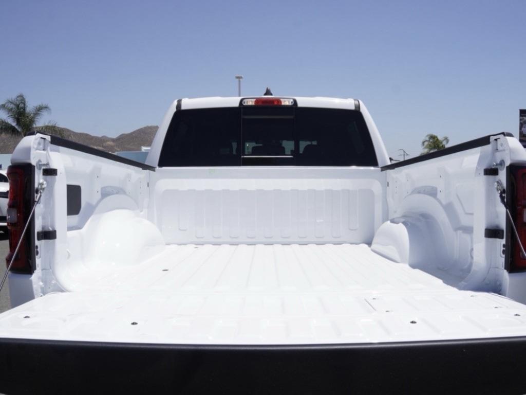 new 2025 Ram 1500 car, priced at $61,659