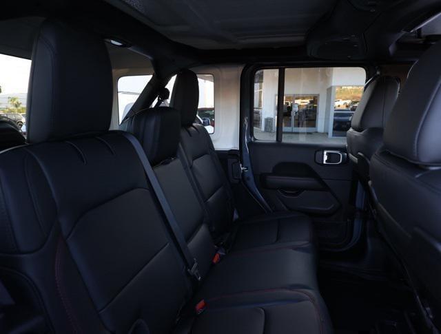 new 2025 Jeep Wrangler car, priced at $47,730