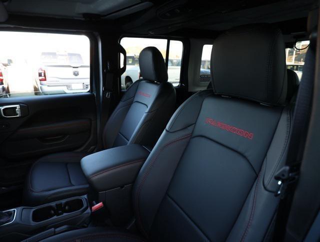 new 2025 Jeep Wrangler car, priced at $47,730