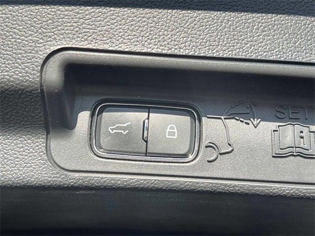 used 2023 Ford Explorer car, priced at $30,935