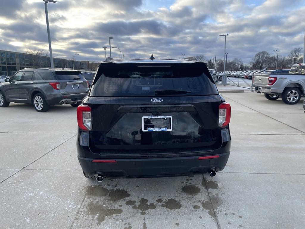 used 2023 Ford Explorer car, priced at $37,926