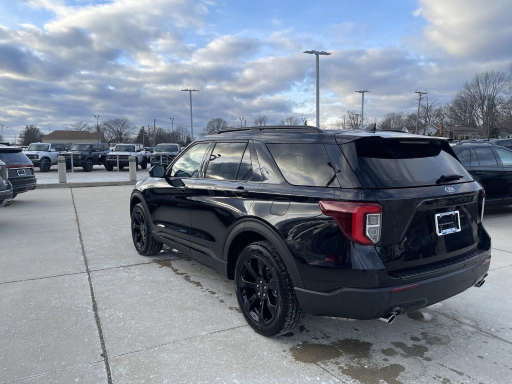 used 2023 Ford Explorer car, priced at $37,926