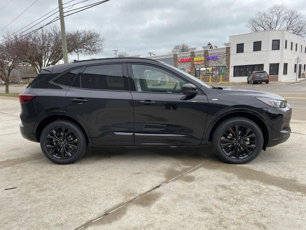 new 2025 Ford Escape car, priced at $38,100