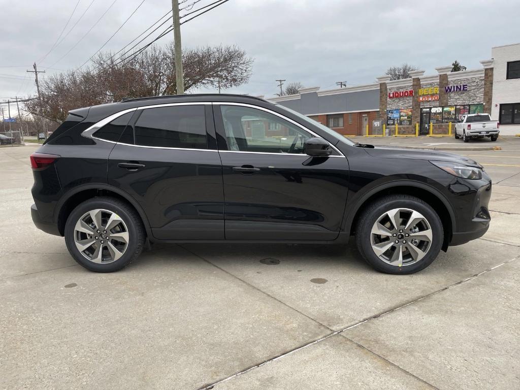 new 2025 Ford Escape car, priced at $38,850