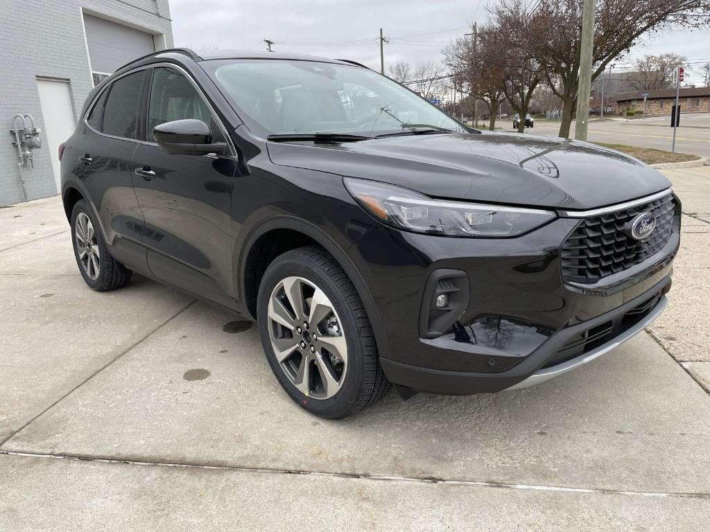 new 2025 Ford Escape car, priced at $38,850