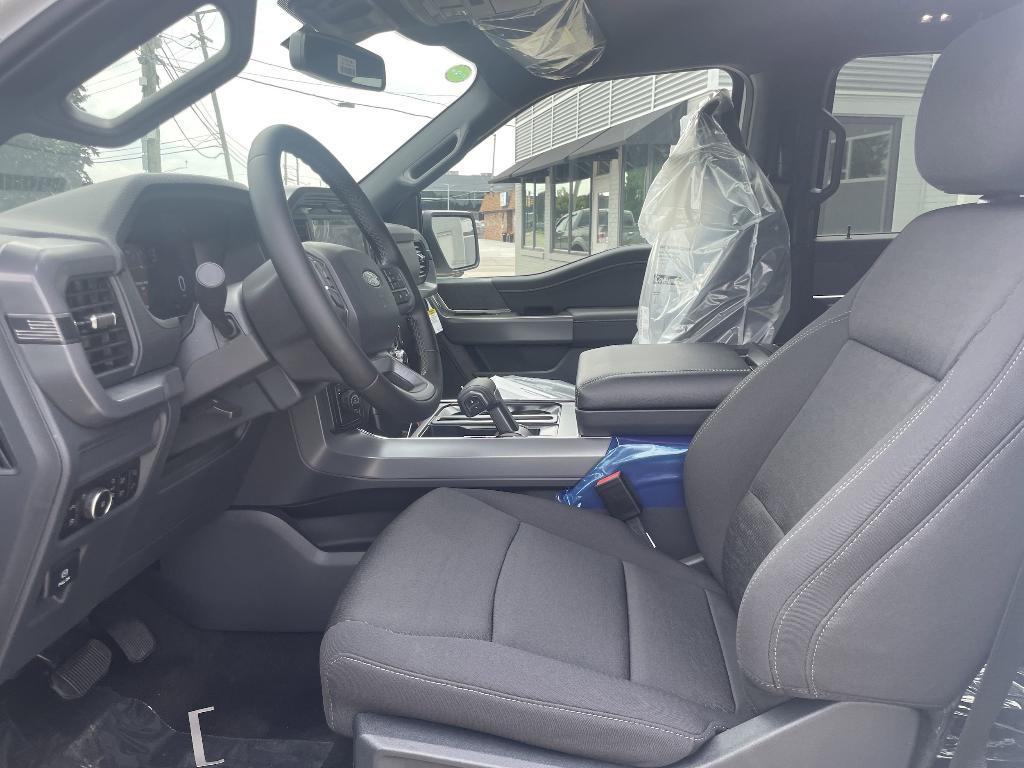 new 2025 Ford F-150 car, priced at $58,470