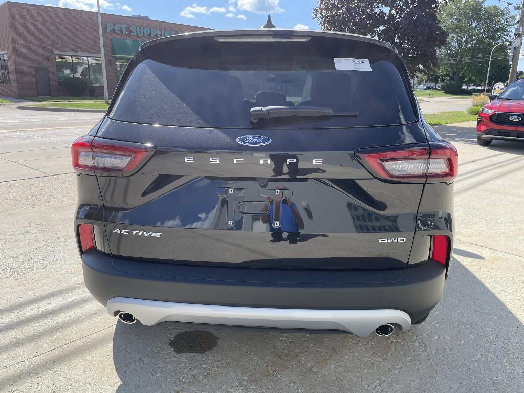 new 2025 Ford Escape car, priced at $32,354