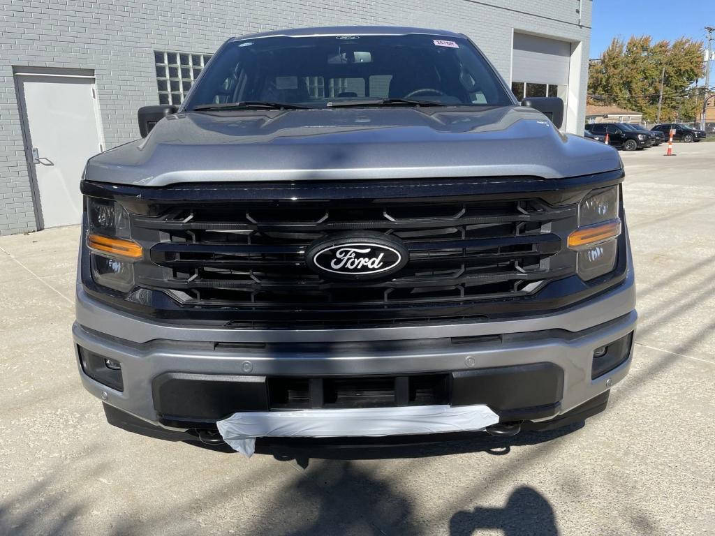 new 2024 Ford F-150 car, priced at $55,402