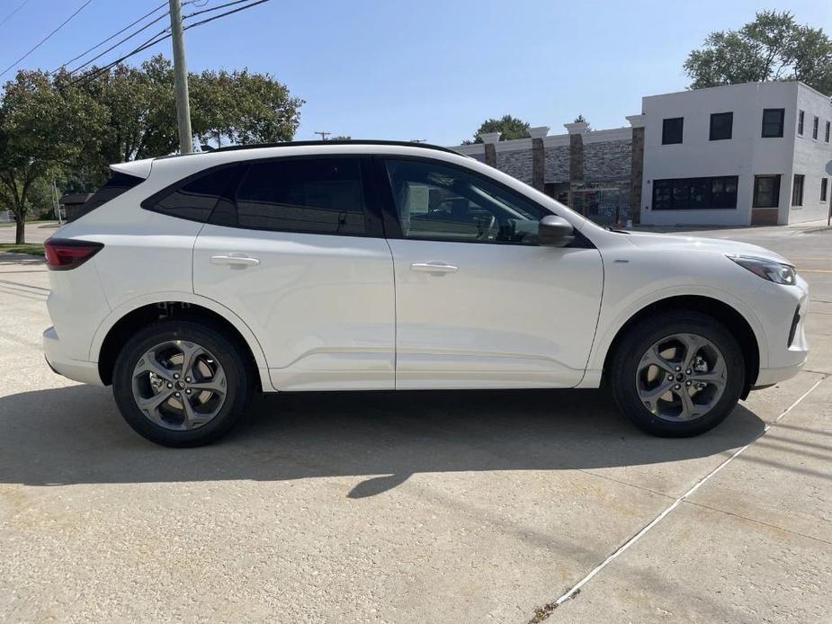 new 2024 Ford Escape car, priced at $33,294