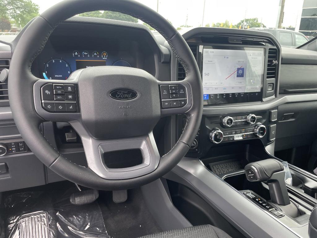 new 2025 Ford F-150 car, priced at $58,369