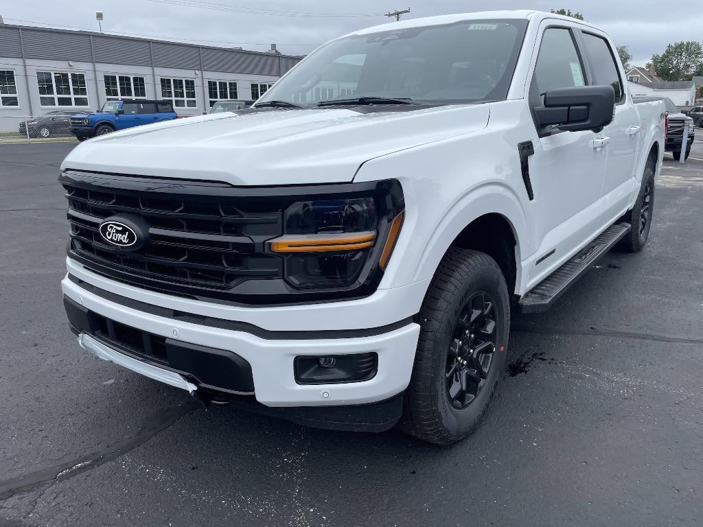 new 2025 Ford F-150 car, priced at $58,369