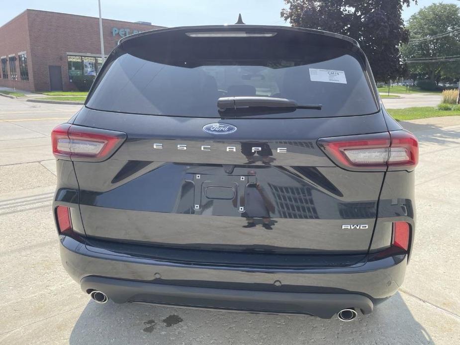 new 2024 Ford Escape car, priced at $33,832