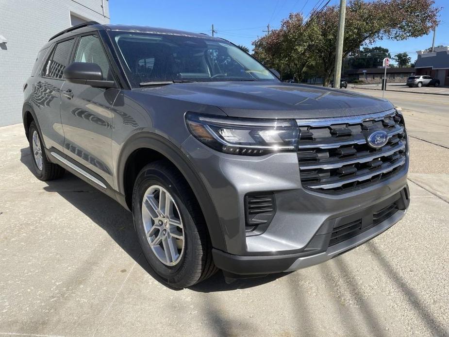 new 2025 Ford Explorer car, priced at $40,659