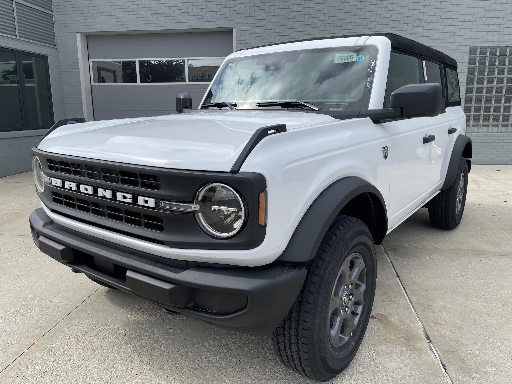 new 2025 Ford Bronco car, priced at $45,069